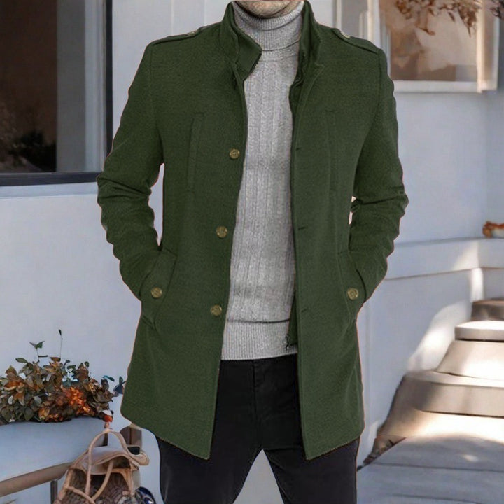 Herren eleganter, mittelschwerer Freizeitmantel mit Stehkragen und seitlichen Taschen Drune