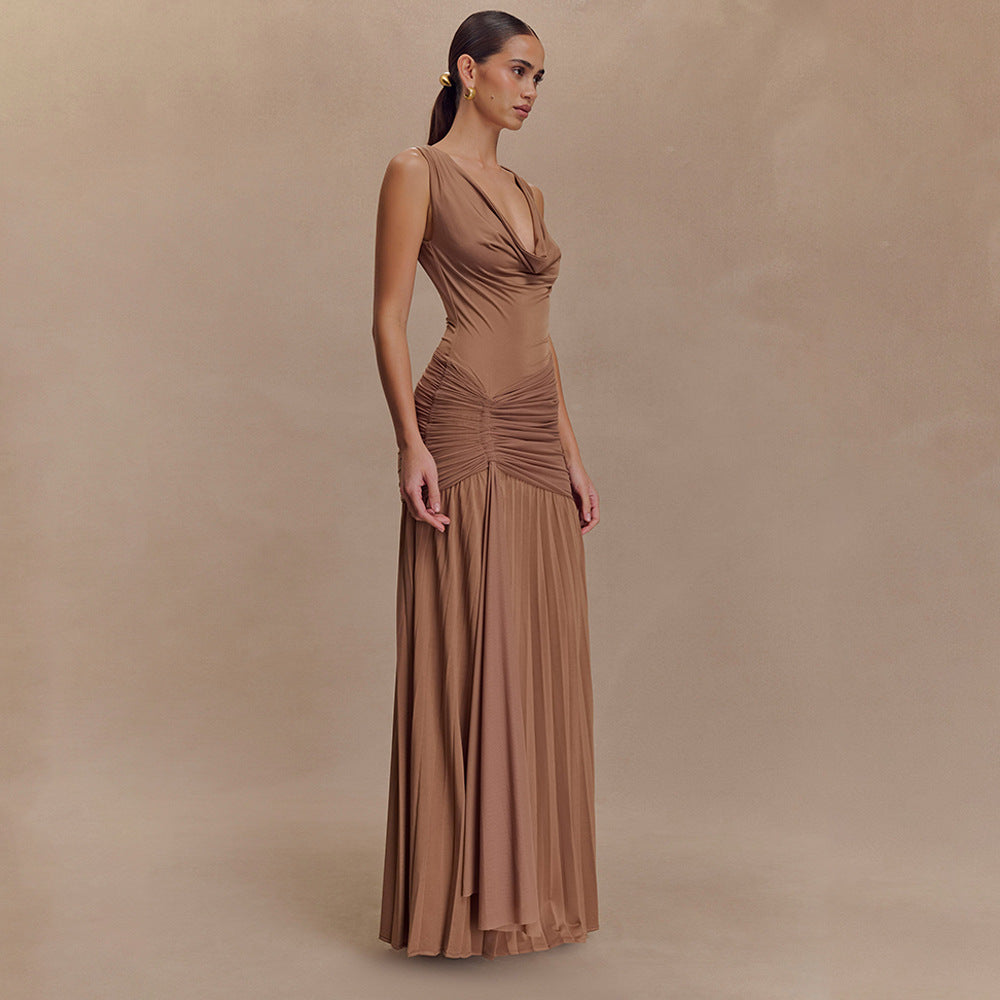 Damen Elegantes Maxikleid mit fließendem Stoff und Raffungen Drune
