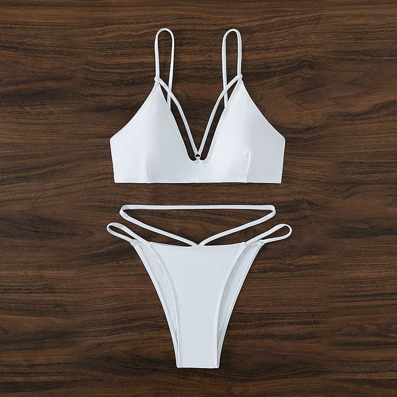 Damen Triangel-Bikini mit tiefem V-Ausschnitt und raffinierten Trägermuster Drune