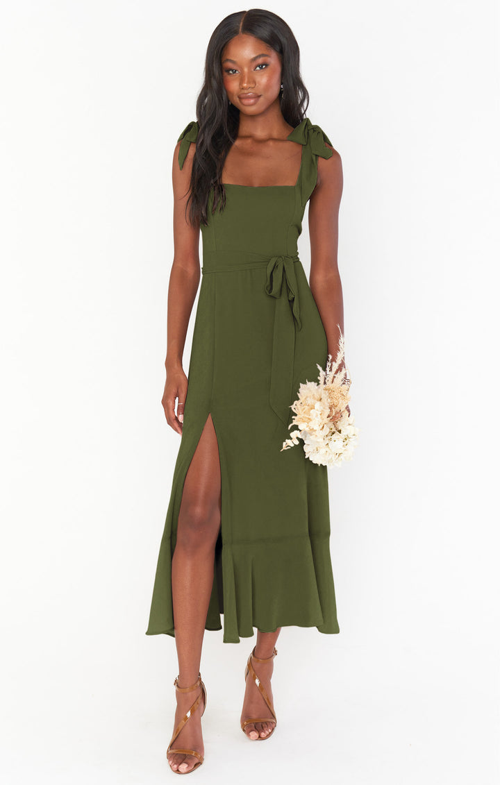 Damen Maxi-Kleid mit verspielten Trägern und elegantem Schlitz Drune