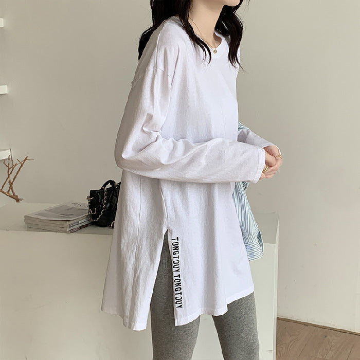 Damen längeres Oversized-Shirt mit seitlichen Schlitzen und modernem Schriftzug Drune