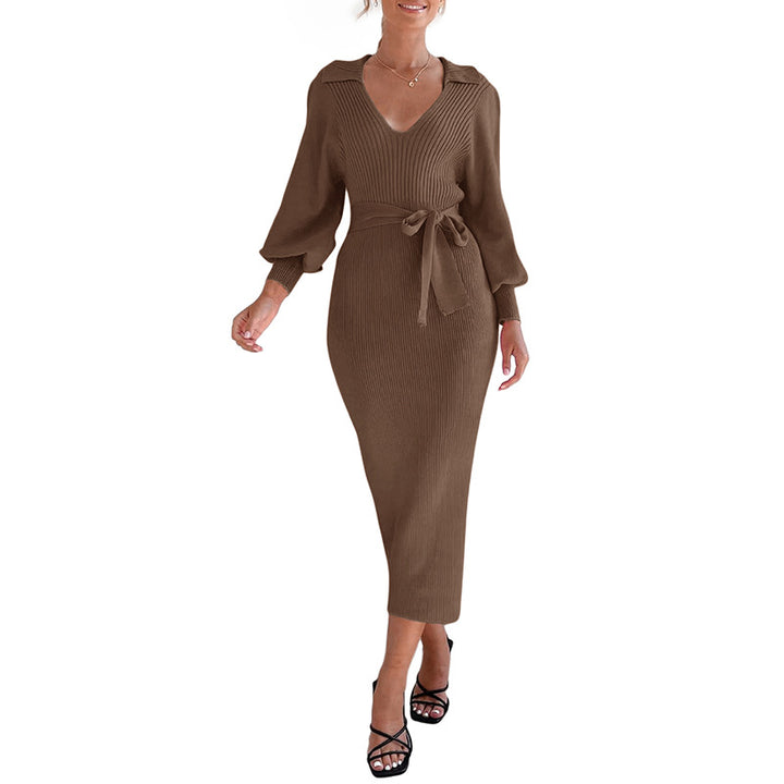 Damen Strickkleid mit tiefem V-Ausschnitt und eleganter Taillierung Drune