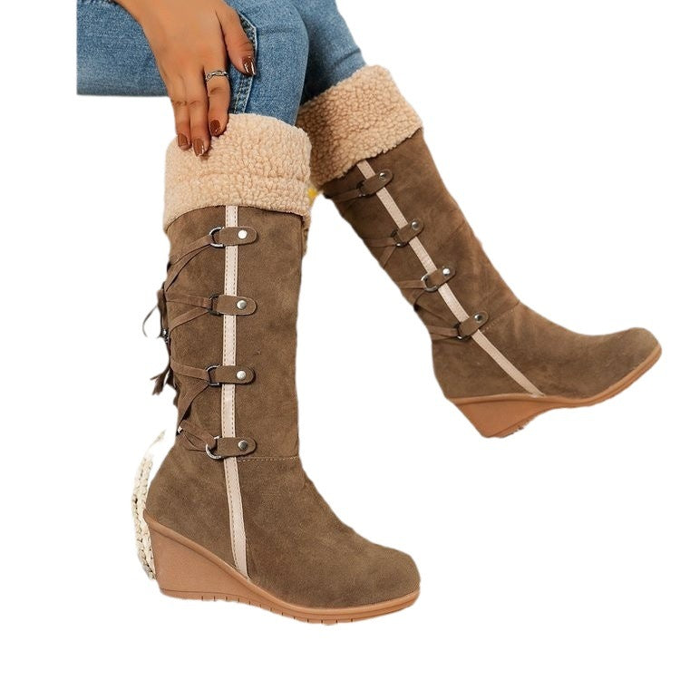 Damen Wedge-Stiefel aus hochwertigem Wildleder mit modischem Falten-Design Drune