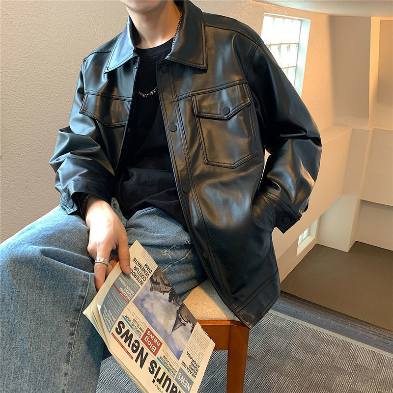 Drune | Leder Bomberjacke mit Reverskragen und Knopfverschluss