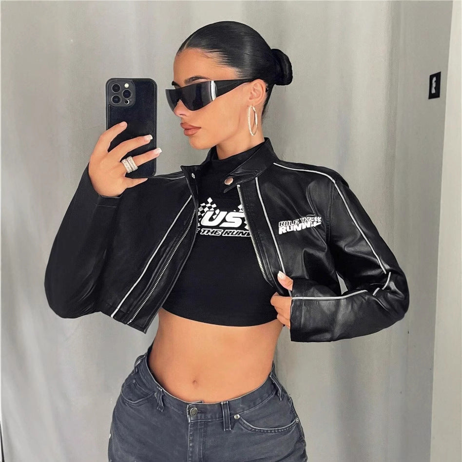 Damen cropped Kunstlederjacke mit sportlichen Zierelementen Drune