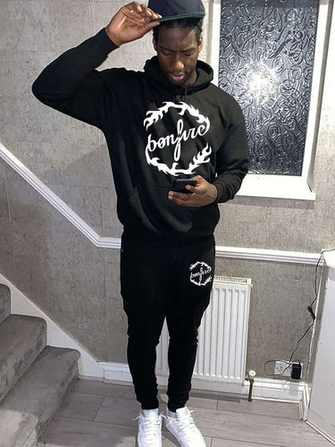 Damen Hoodie und Jogginghose Set mit modernem Logo Drune