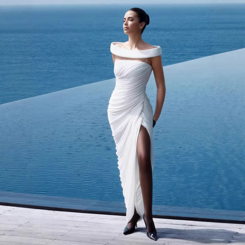 Damen Elegantes, schulterfreies Maxikleid mit raffinierten Drapierungen und hohem Schlitz Drune