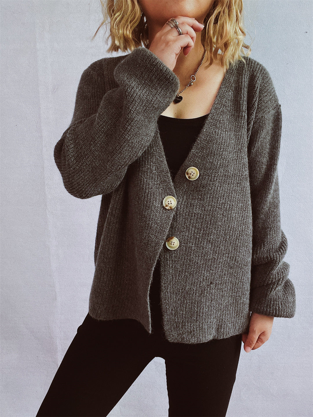 Damen lässiger Strickcardigan mit dekorativen Knopfdetails Drune