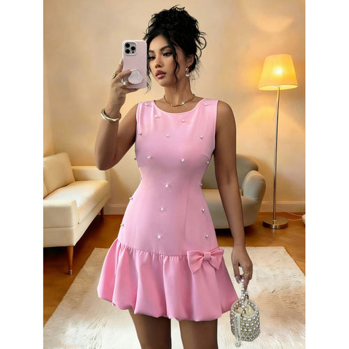 Damen Minikleid mit Perlenapplikationen und Rüschensaum Drune