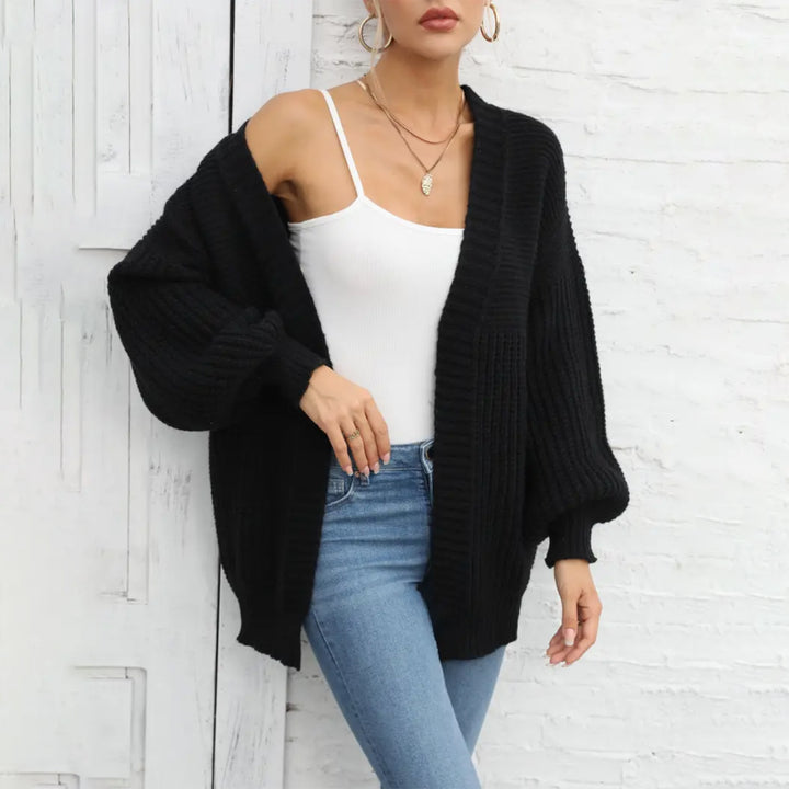Damen Strickjacke mit oversize Schnitt und tiefem V-Ausschnitt Drune