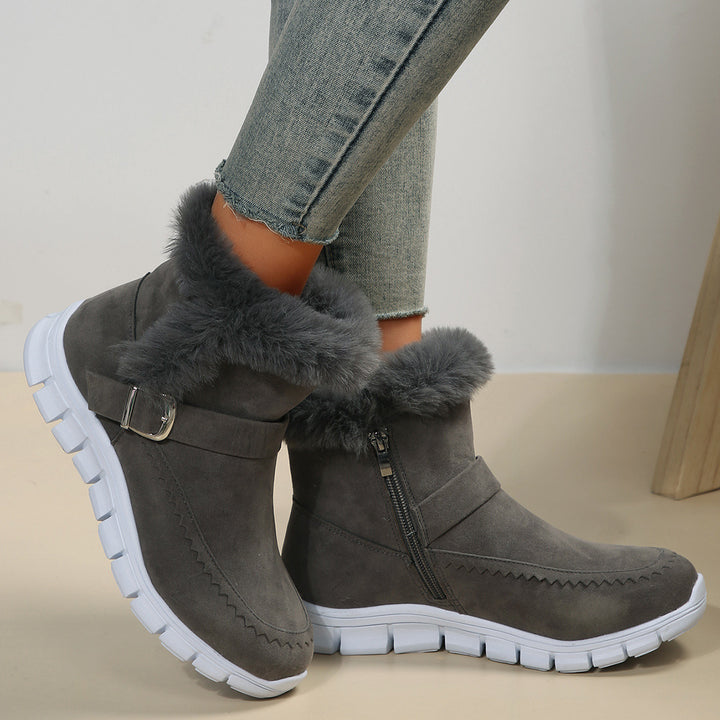 Damen nan gefütterte Kurzstiefel mit Kunstfellbesatz, Velourslederoptik, seitlichem Reißverschluss, dekorativer Metallschnalle und profilierter Lightweight-Sohle Drune