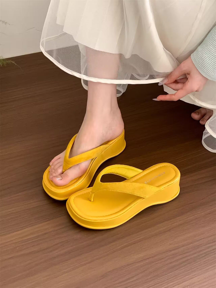 Damen trendige Wedge-Zehentrenner mit elegantem Obermaterial Drune
