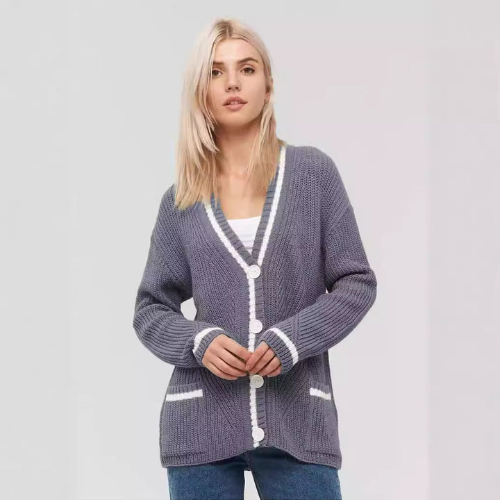 Damen Grobstrickjacke mit praktischen Pattentaschen und kontrastierenden Details Drune