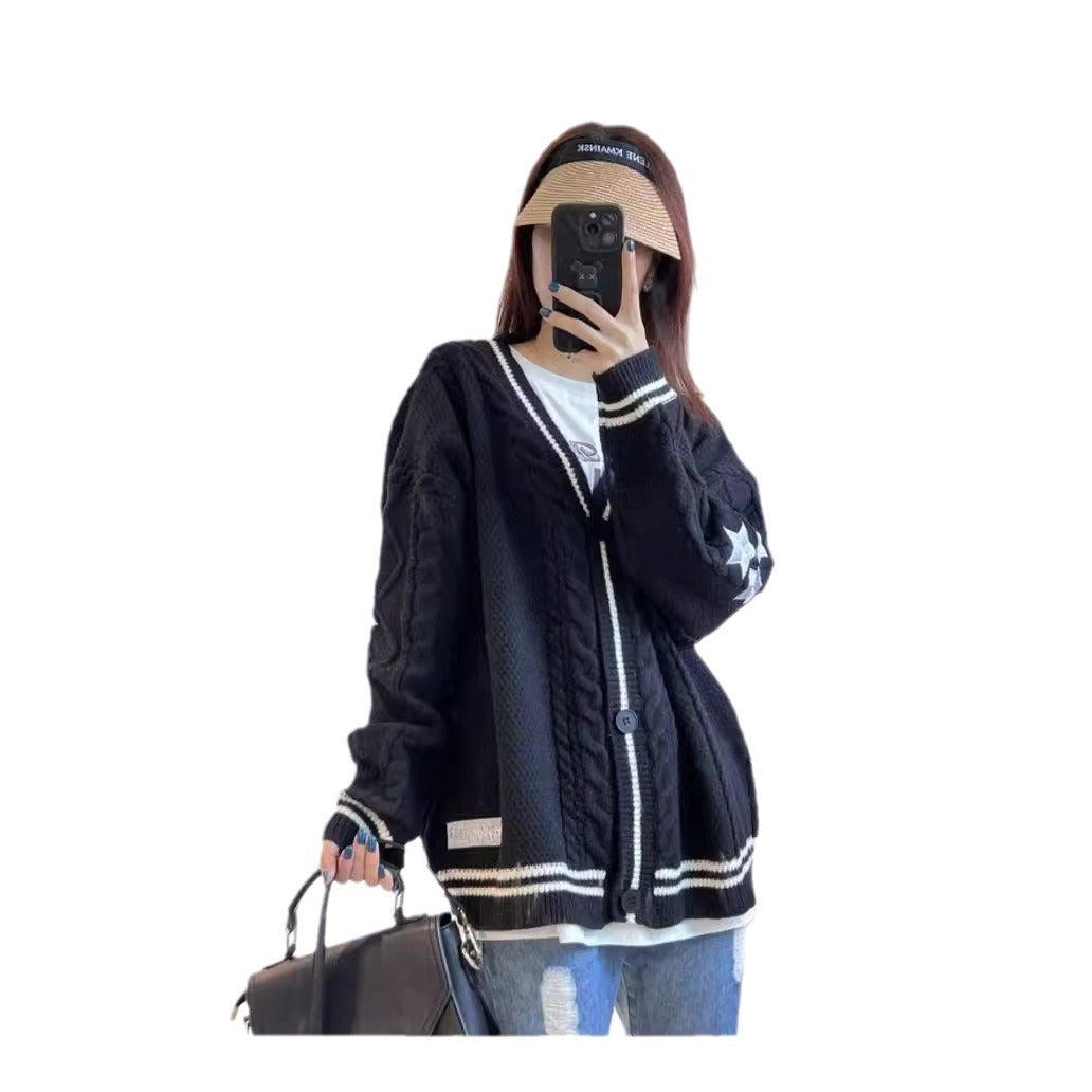 Damen Grobstrickcardigan mit modernen Zopfmuster und eleganten Knopfdetails Drune