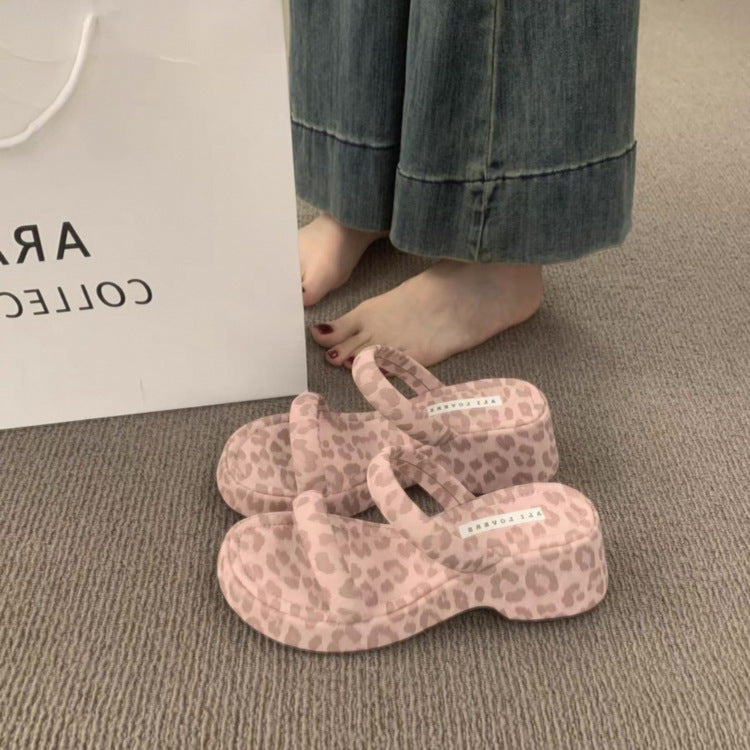 Damen modische Plateausandalen mit breiten Riemen und ergonomischer Sohle Drune