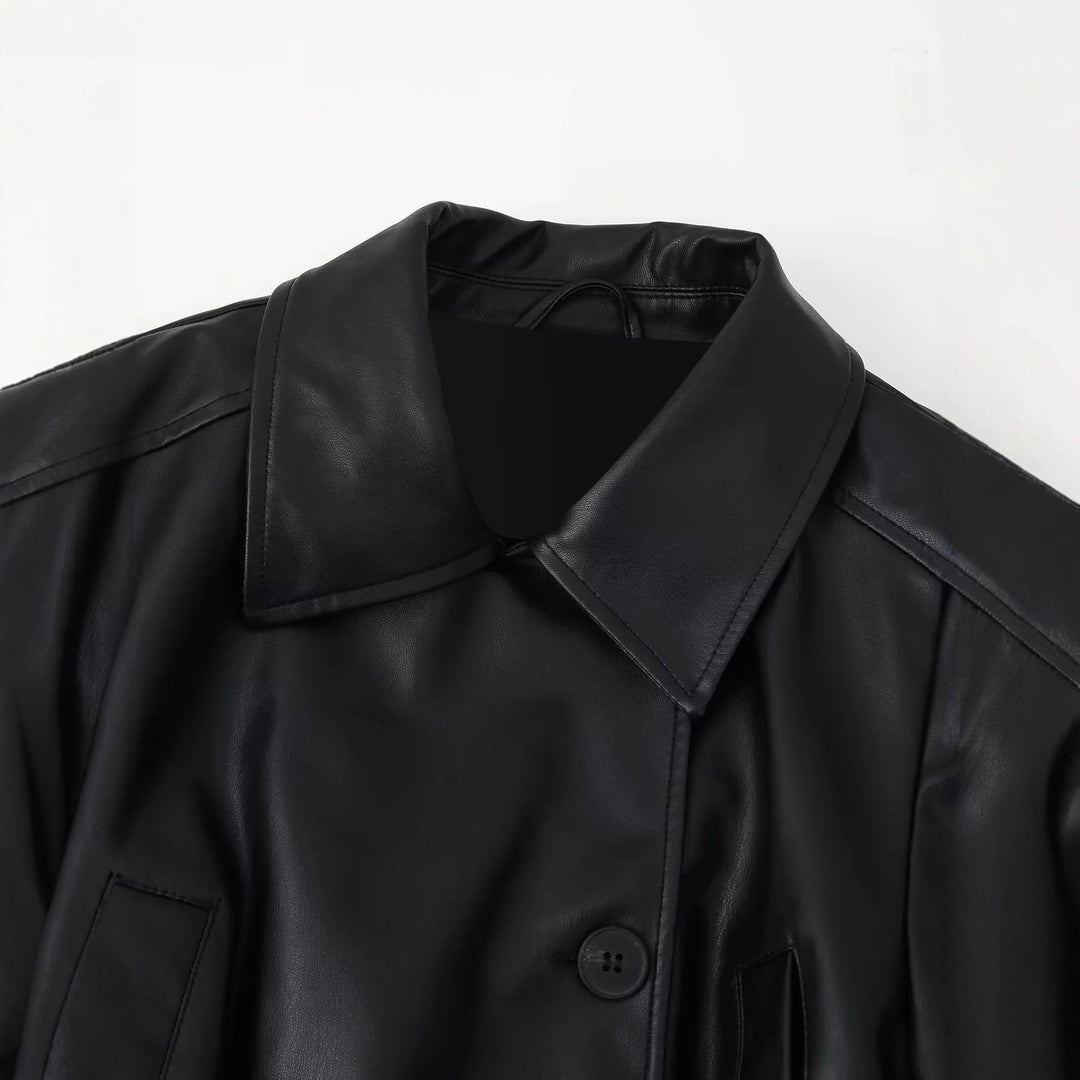Damen Kunstlederjacke mit eleganten Knopfdetails und Gürteldesign Drune