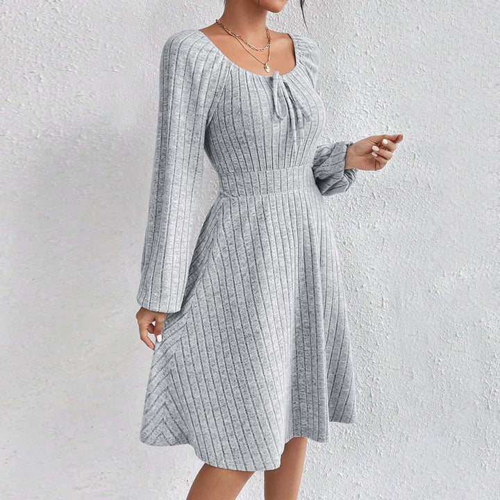 Damen Midi-Kleid mit elastischem Material und modischer Raffung Drune