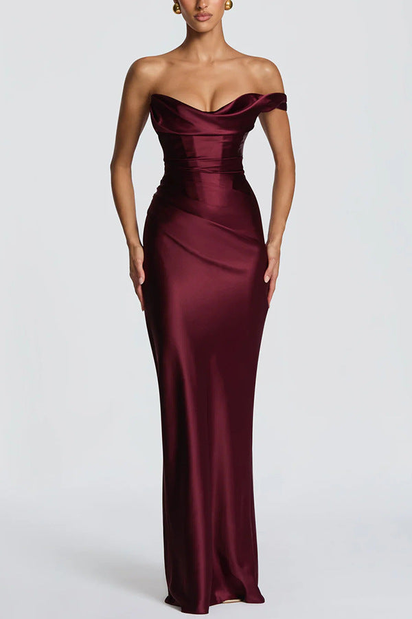 Damen Elegantes Maxikleid mit asymmetrischem Oberteil und fließendem Satin Drune