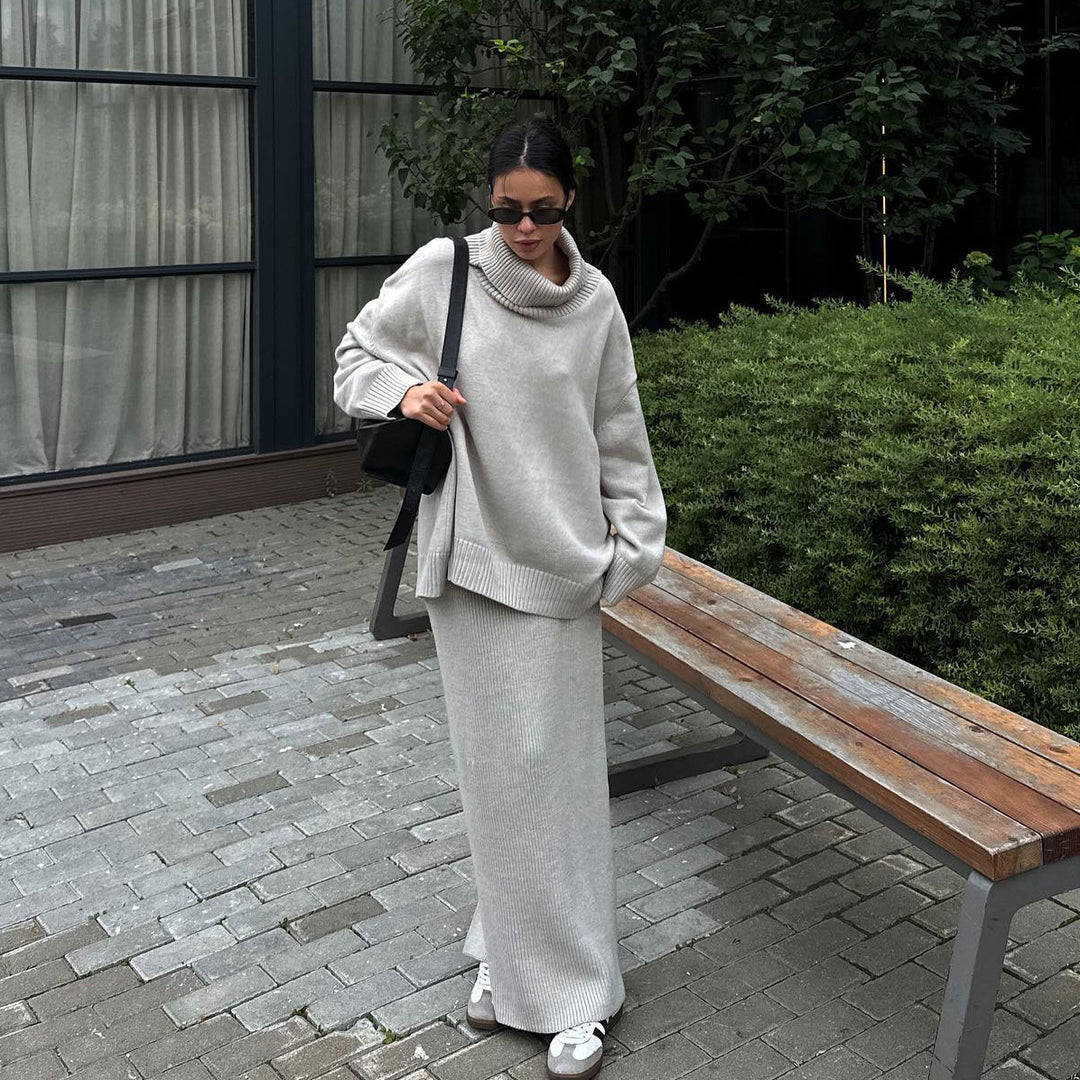 Damen bequemer Strickanzug mit hohem Kragen und nach unten auslaufenden Hosen Drune
