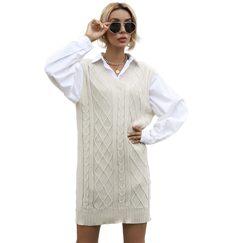 Damen Strickkleid mit V-Ausschnitt und dekorativem Gürtel Drune