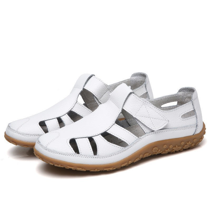 Damen nan geschlossener Leder-Sommerschuh mit Aussparungen Klettverschluss und dämpfender Noppenlaufsohle Drune