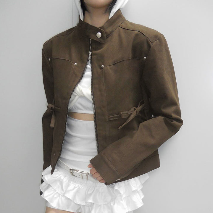 Damen nan taillierte Kurzjacke mit Stehkragen, Epauletten, Taillenriegeln und durchgehendem Reißverschluss Drune