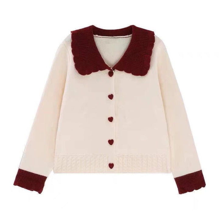 Damen Strickjacke mit Herzknöpfen und apartem Rüschenkragen Drune