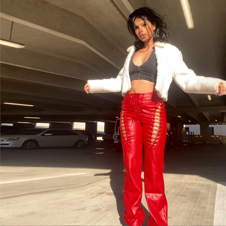 Damen Crop-Top mit innovativem Cut-Out-Design und langen Ärmeln Drune