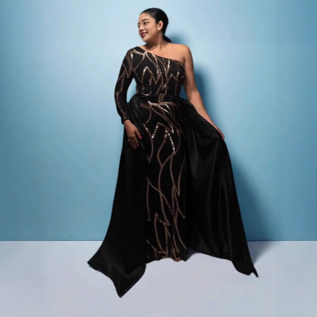 Damen Glamouröses Abendkleid mit schwingendem Rock und funkelnden Details Drune