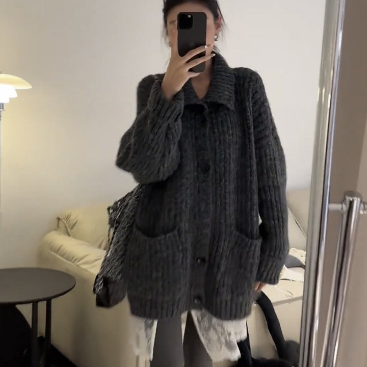 Damen Strickjacke mit tiefem V-Ausschnitt und praktischen Taschen Drune