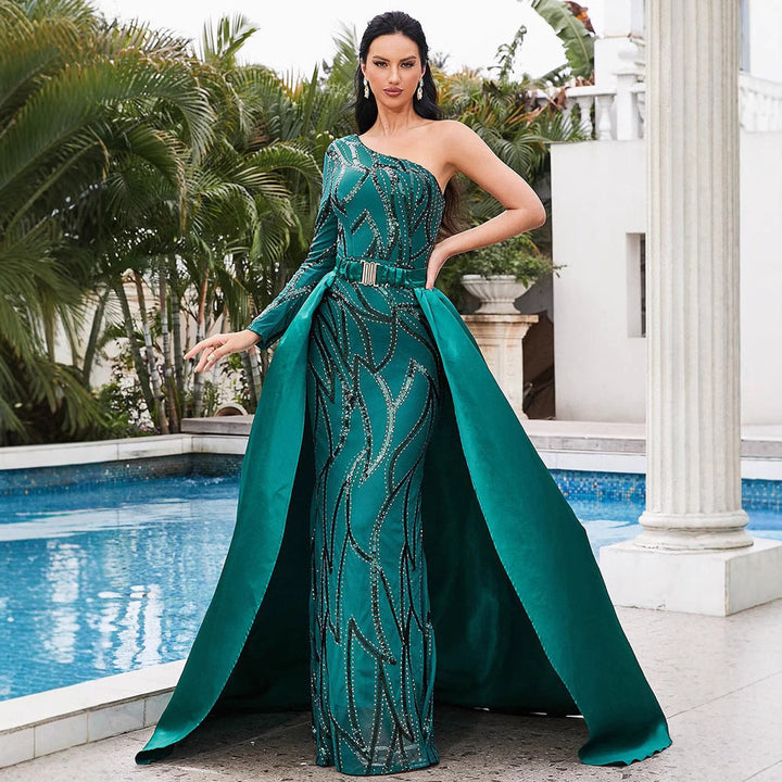 Damen Maxikleid mit glitzerndem Muster und elegantem Cape Drune