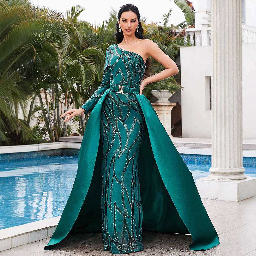 Damen Glamouröses Abendkleid mit schwingendem Rock und funkelnden Details Drune