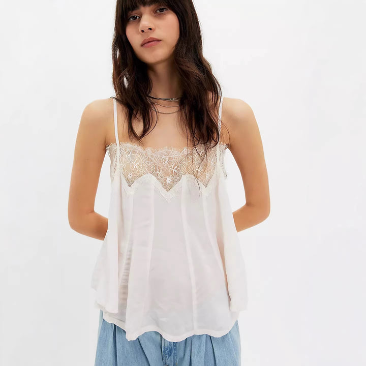 Damen Spitzencami-Top mit fließendem Schnitt und zarten Trägern Drune