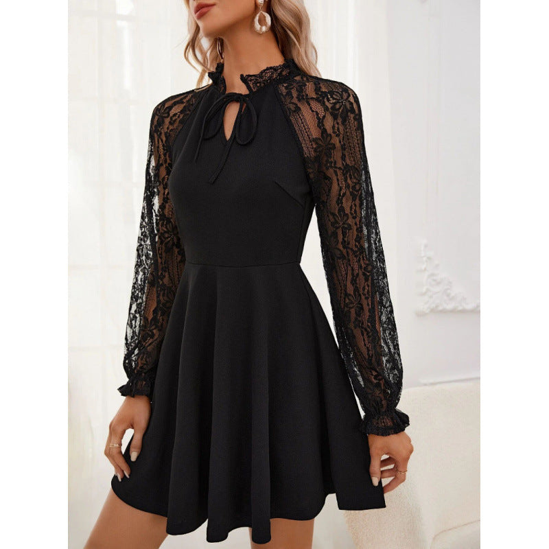 Damen Kleid mit Spitzenärmeln und Taillenschnitt Drune