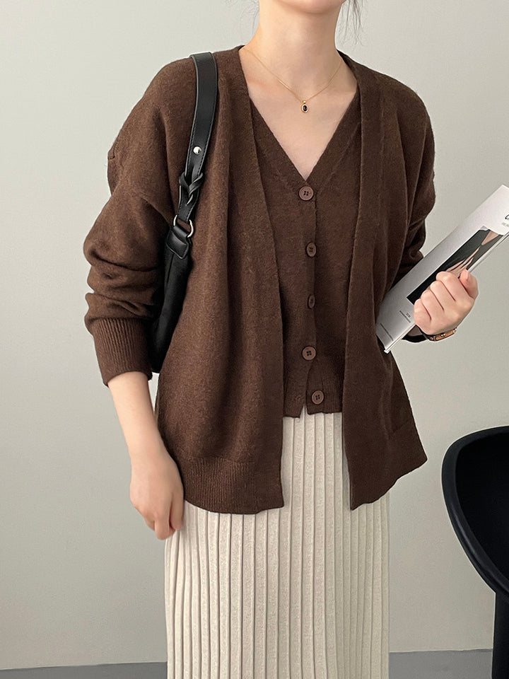 Damen gestrickte Cardigan mit V-Ausschnitt und Knopfdetails Drune