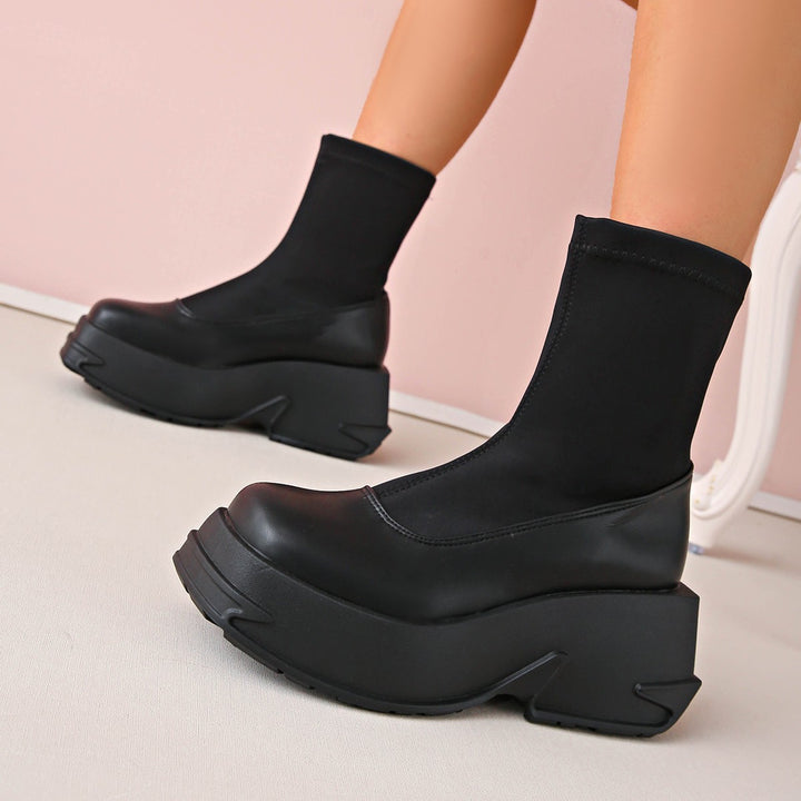 Damen Plateau-Sneaker mit elegantem Sockendesign und rutschfester Sohle Drune