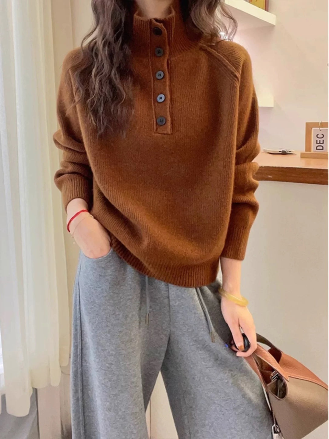Damen Komfortabler Strickpullover mit Knopfleiste Drune