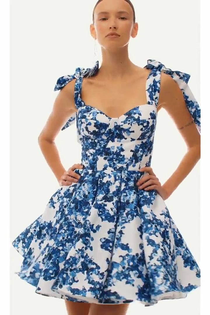 Damen Verspieltes Minikleid mit floralem Design und raffinierten Trägern Drune