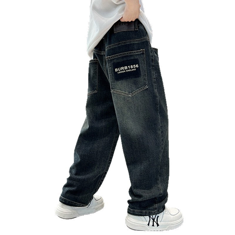 Unisex weite Jeans mit auffälligen Patches Drune