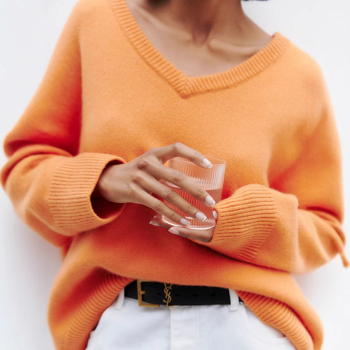 Damen Viskose-Pullover mit tiefem V-Ausschnitt und breiten Bündchen Drune