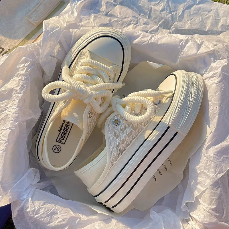 Damen Bequeme Sneakers mit trendy Plateau von Drune