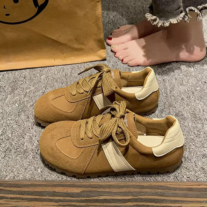 Damen Freizeitsneaker aus hochwertigem Wildleder mit komfortabler Sohle Drune