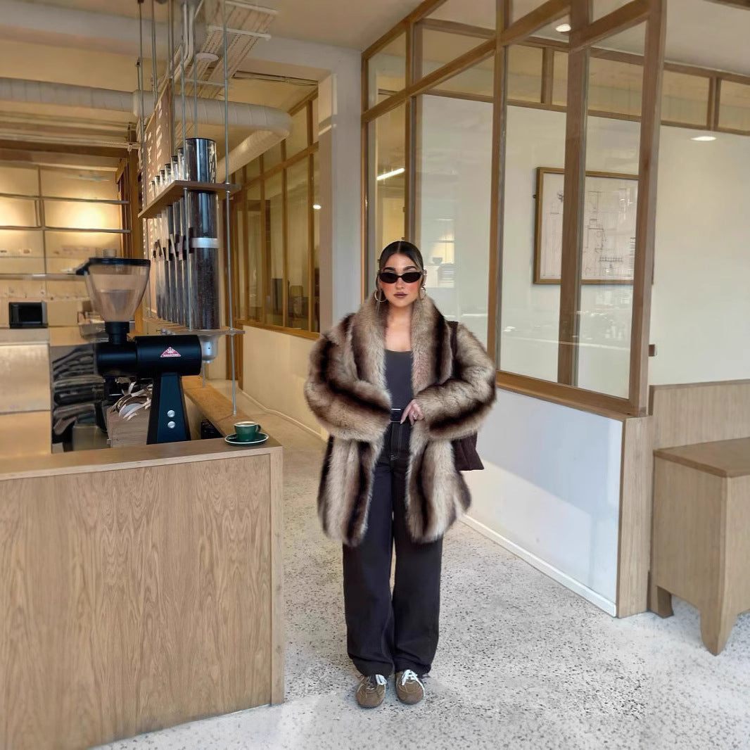 Damen luxuriöser Kunstfellmantel mit breitem Kragen und eleganten Details Drune