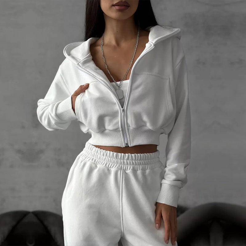 Damen Sport Set mit cropped Jacke und weiten Hosen Drune