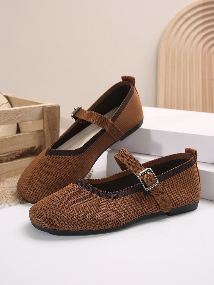 Damen Ballerinas mit verstellbarem Riemen und strukturiertem Obermaterial Drune