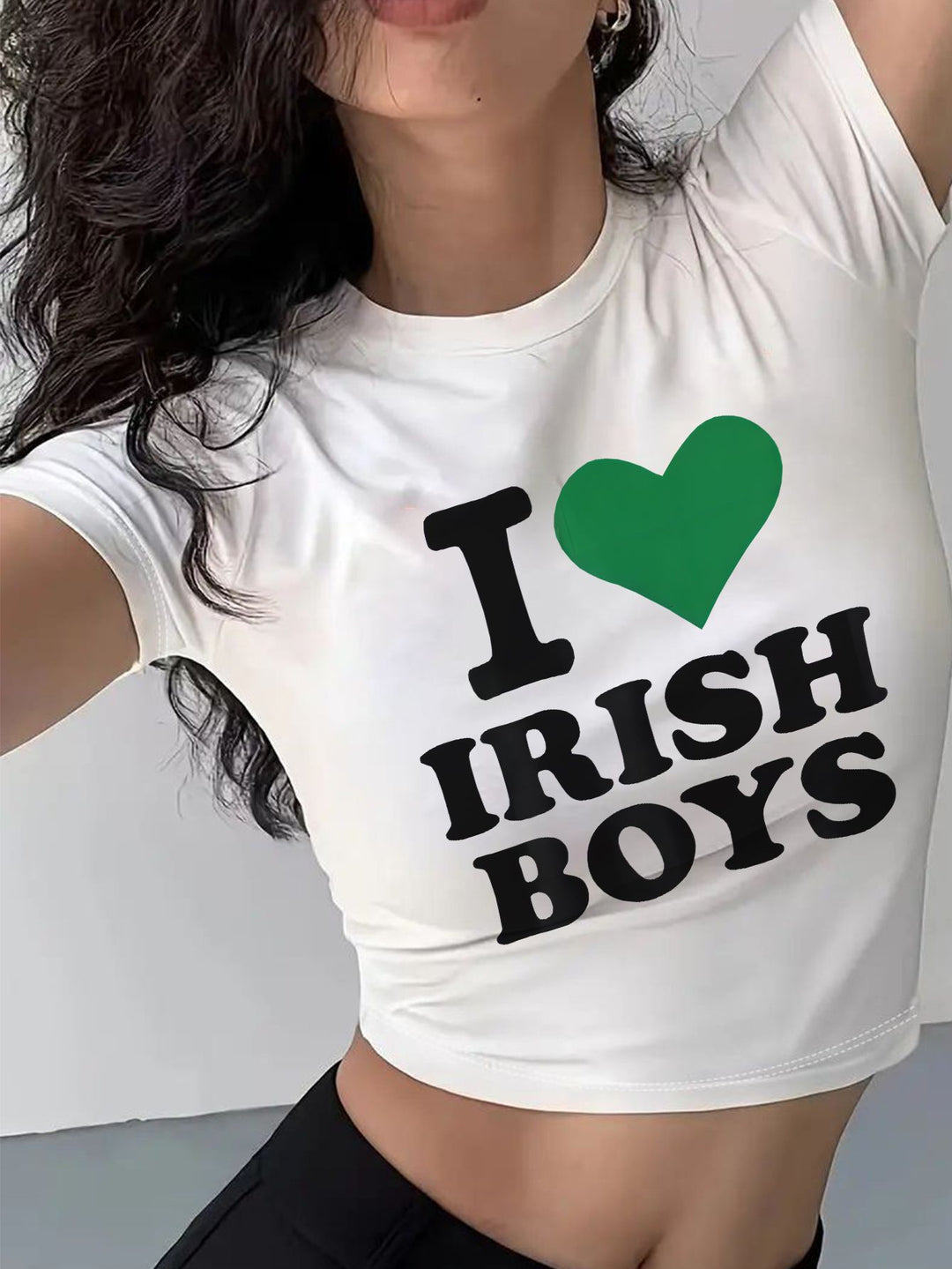 Damen Crop-T-Shirt mit auffälligem Statement-Print Drune