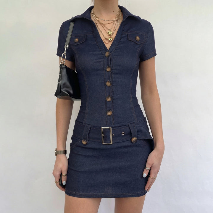 Damen Denim Kleid mit modernen Knopfdetails und taillierter Silhouette Drune