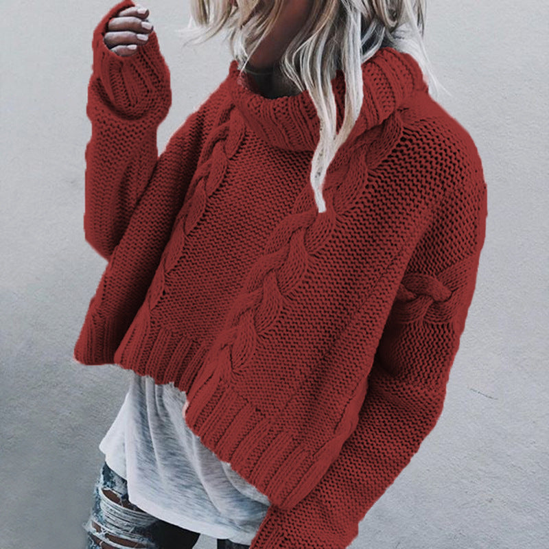 Damen Grobstrickpullover mit hochgeschlossenem Kragen und strategisch platzierten Zopfmustern Drune