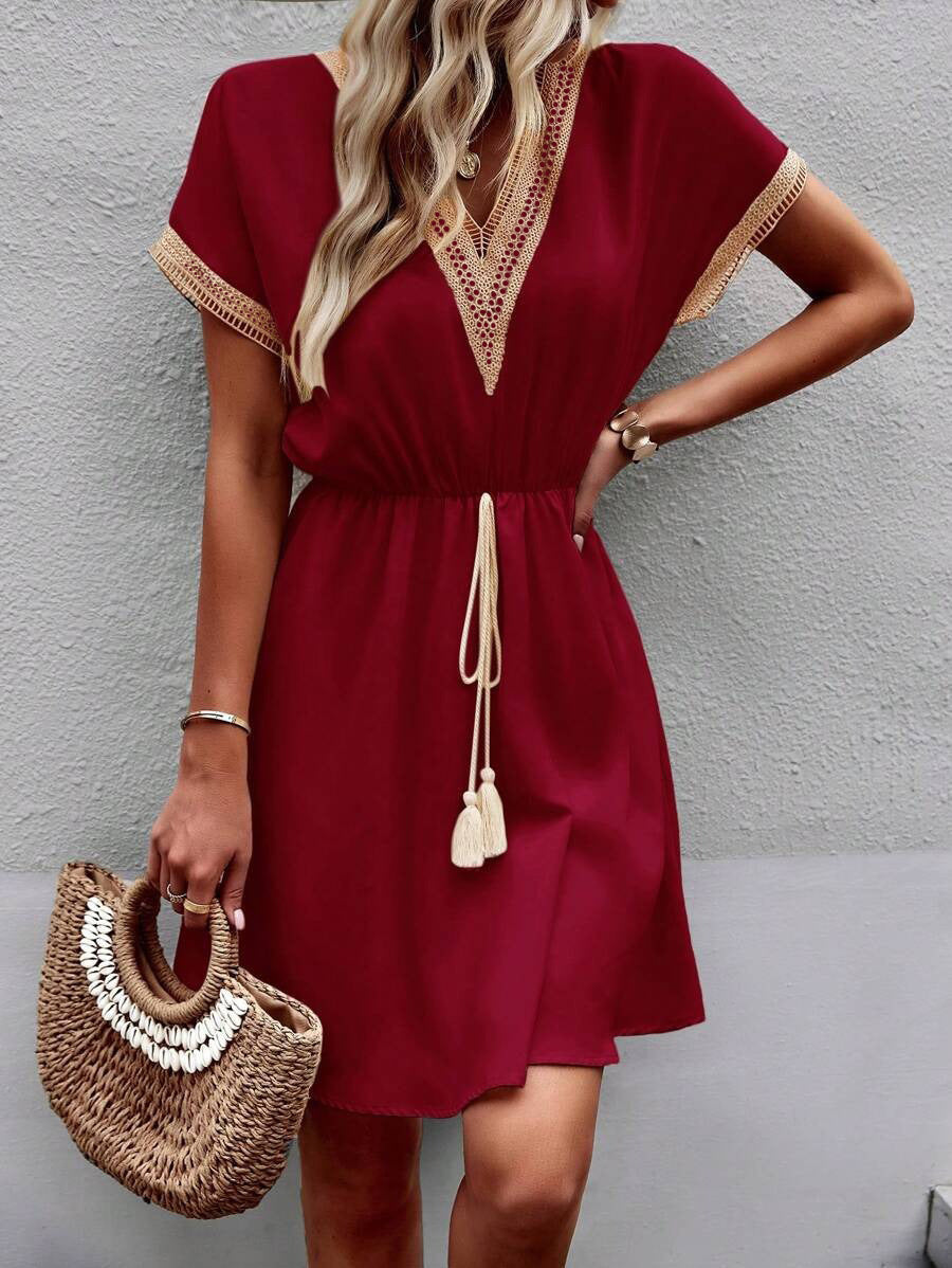 Damen Strandkleid mit raffiniertem Häkelkragen Drune