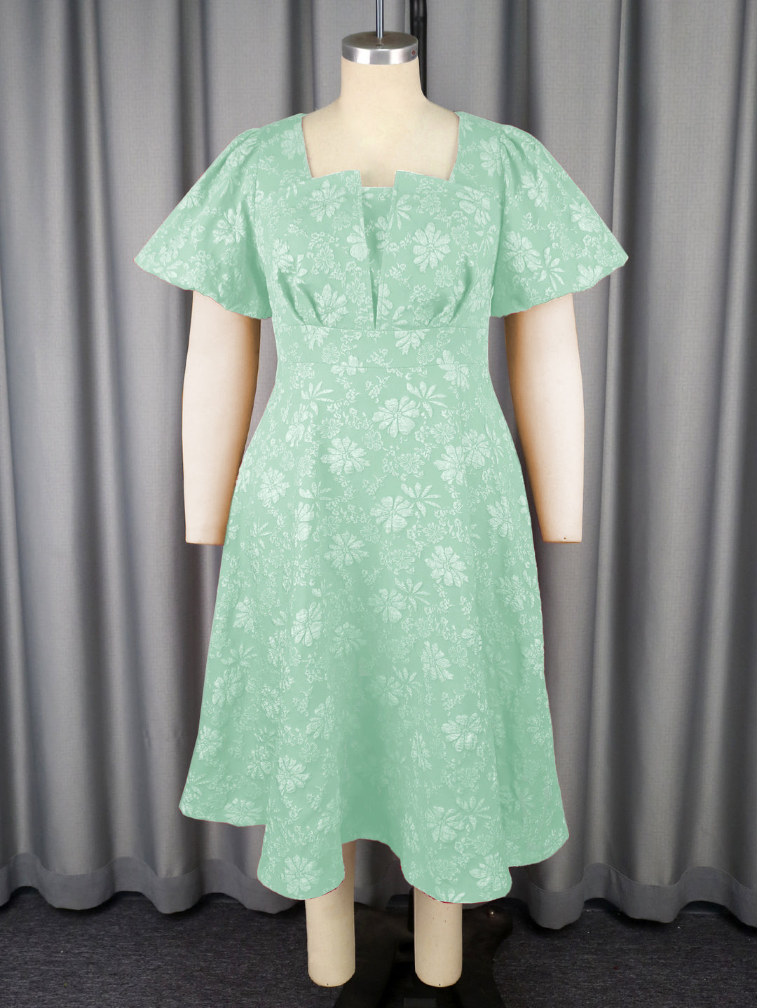Damen Midikleid mit schwingendem Rock und floralen Mustern Drune